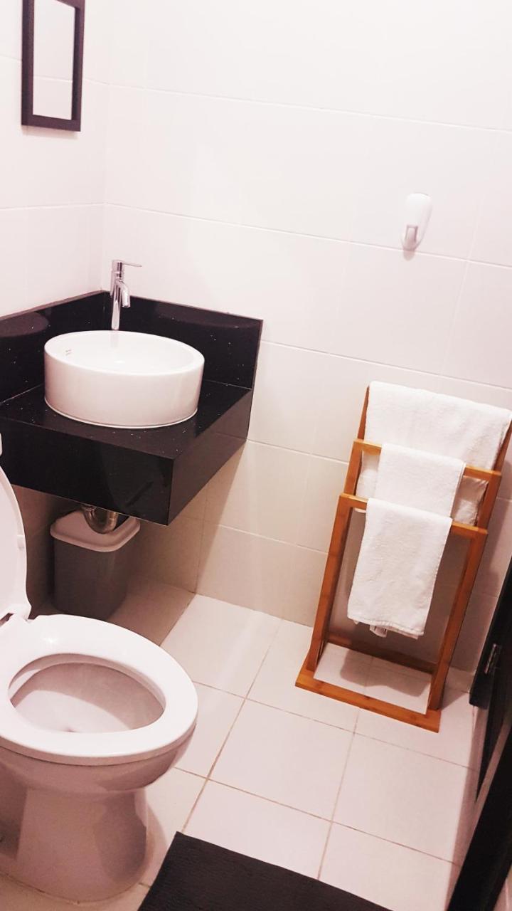 Studio Fully Furnished Manila Kültér fotó